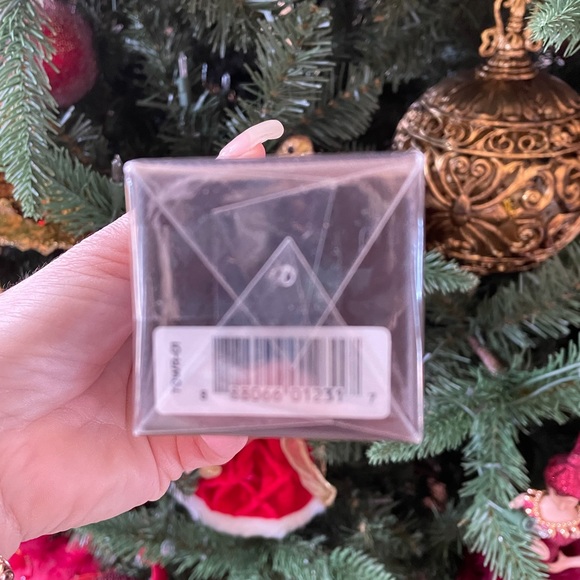 Tom Ford, EAU DE PARFUM, 1.7fl oz. BRAND NEW! Never opened! - Picture 6 of 8